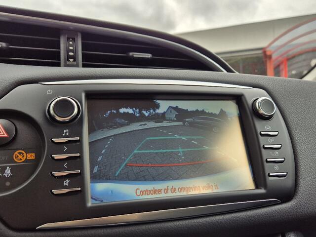 Toyota YARIS 1.5 Hybrid Automaat Design Sport | Stoelverwarming