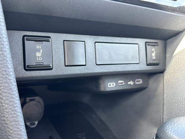 Toyota YARIS Cross 1.5 Hybrid Dynamic Automaat | CarPlay | Stoelverwarming