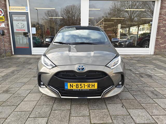 Toyota YARIS 1.5 Hyb. Executive | PANODAK |