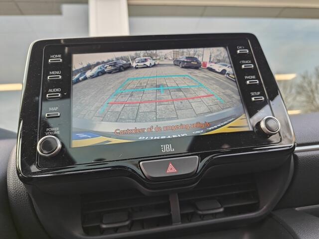 Toyota YARIS 1.5 Hyb. Executive | PANODAK |