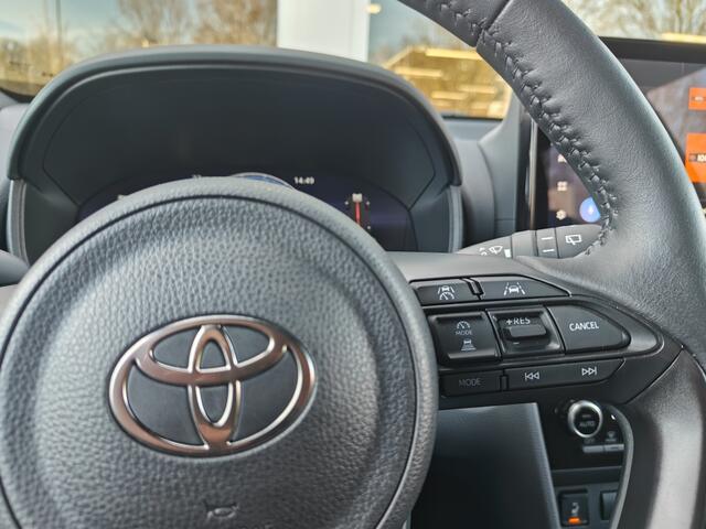 Toyota YARIS Cross 1.5 Hyb 130 Launch E