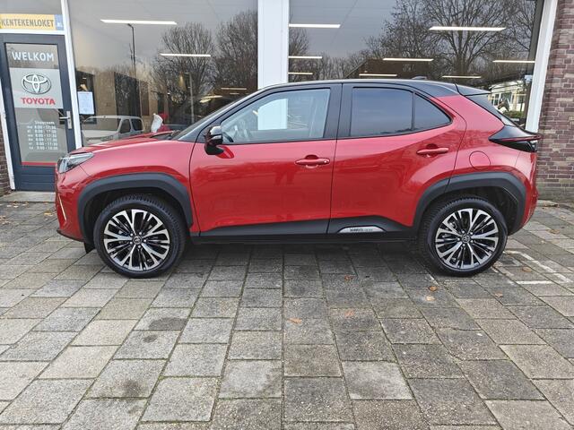 Toyota YARIS Cross Hybrid 2WD Elegant