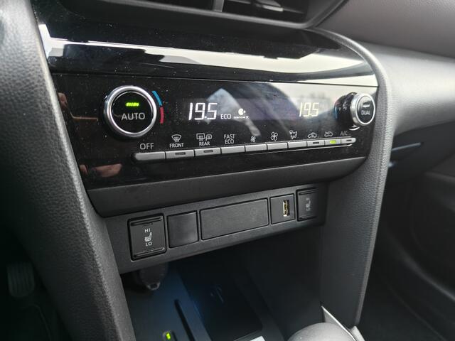 Toyota YARIS Cross Hybrid 2WD Elegant