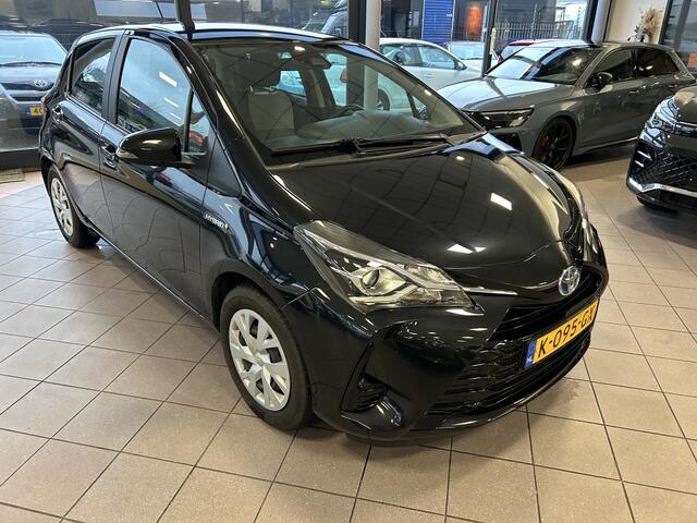 Toyota YARIS 1.5 Hyb. Active 75 DKM BJ 2020 !!!