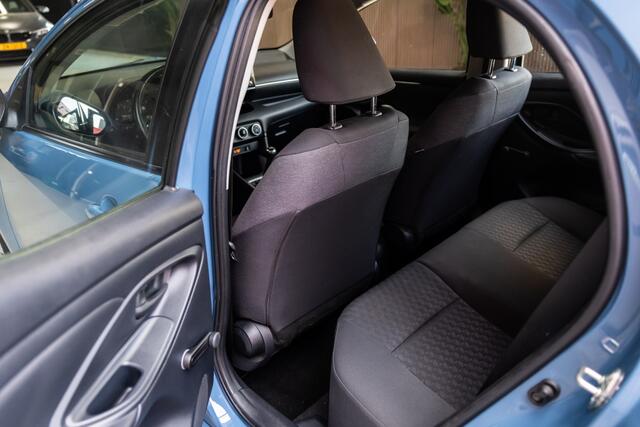 Toyota YARIS 1.0 VVT-i Active | Camera | Cruise | Airco |