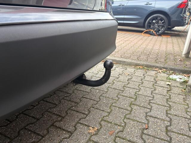 Toyota YARIS Cross 1.5 Hybrid Dynamic | Trekhaak | Apple Carplay/Android auto |