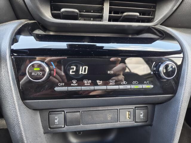 Toyota YARIS Cross 1.5 Hybrid 115 Dynamic | Trekhaak | Sensoren v/a | Navi | Androi