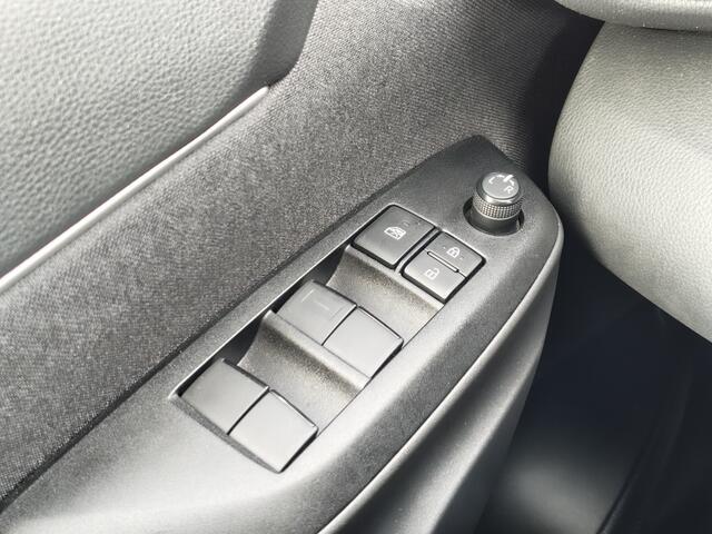 Toyota YARIS Cross 1.5 Hybrid 115 Active Plus | Stoel & Stuurverwarming | Android A