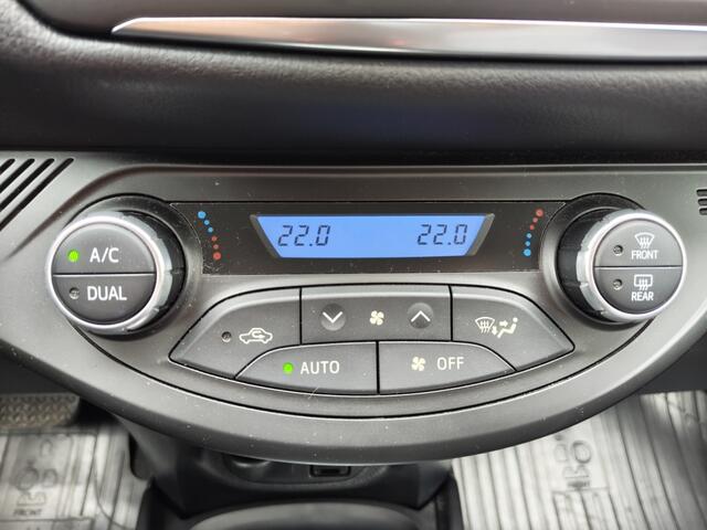 Toyota YARIS 1.5 Hybrid Dynamic | Cruise | Stoelverwarming | Achteruitrijcame