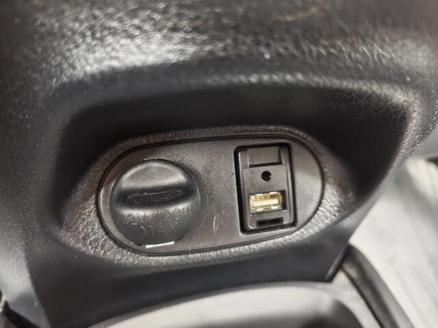 Toyota YARIS 1.5 Hybrid Dynamic | Cruise | Stoelverwarming | Achteruitrijcame