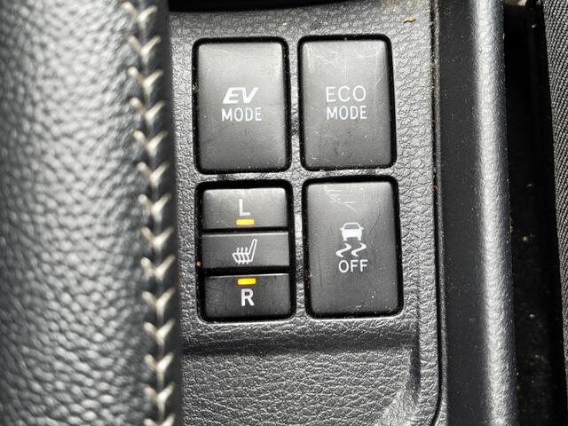 Toyota YARIS 1.5 Hybrid Dynamic | Cruise | Stoelverwarming | Achteruitrijcame