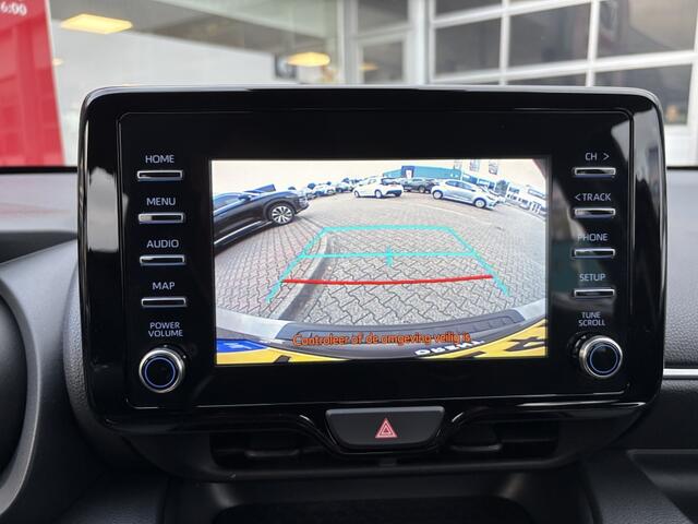 Toyota YARIS 1.5 Hybrid Dynamic | All season | Apple CarPlay/Android auto |