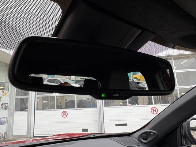 Toyota YARIS Cross 1.5 Hybrid 115 Adventure | JBL | HUD | Stuur + stoelverwarming |