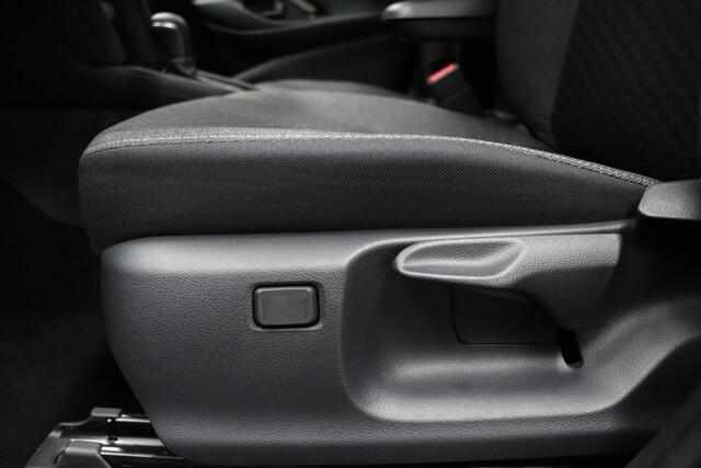 Toyota YARIS Cross 1.5 Hybrid 130 Dynamic + Comfort Pack | MY2026 | Adaptive-cruise | Camera | Clima | Apple Carplay & Android Auto | Navigatie | Keyless | Parkeerhulp | Stoel & Stuurverwarming | Dodehoekdetectie