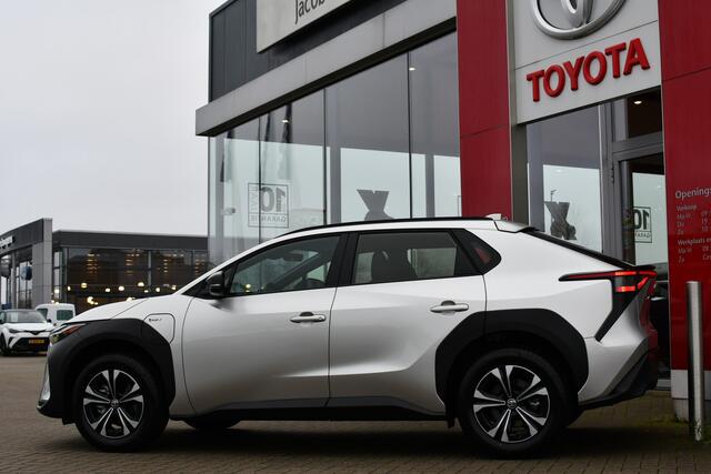 Toyota bZ4X Active 71 kWh 204pk | NIEUW | Warmtepomp | SEPP-subsidie |