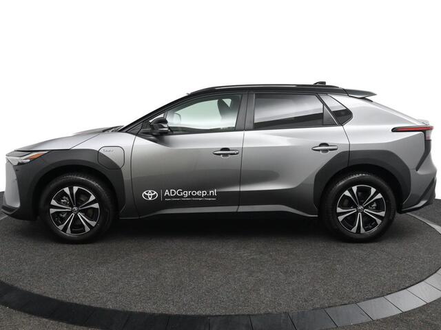 Toyota bZ4X Dynamic 71 kWh Bi-Tone + Panoramisch dak