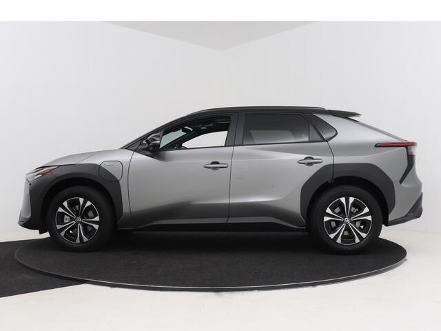 Toyota bZ4X Dynamic 71 kWh Bi-Tone + Panoramisch dak ACTIEPRIJS NU OF NOOIT
