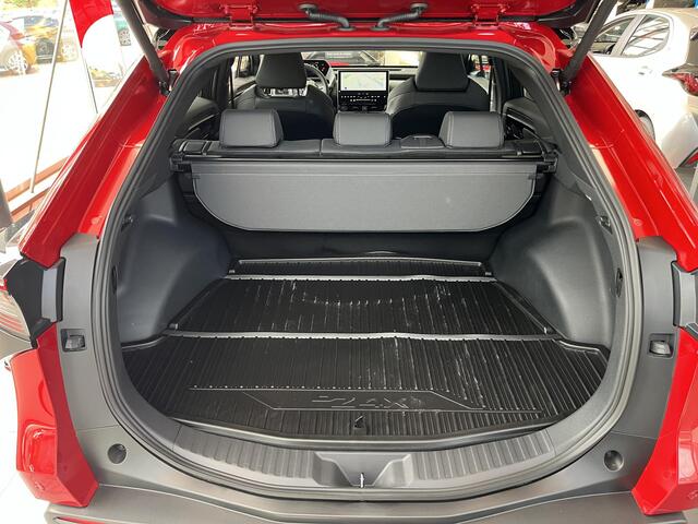 Toyota bZ4X Dynamic 71 kWh | Nu met extra voorraad korting | Bi-Tone | Panoramadak | Nieuw en direct leverbaar