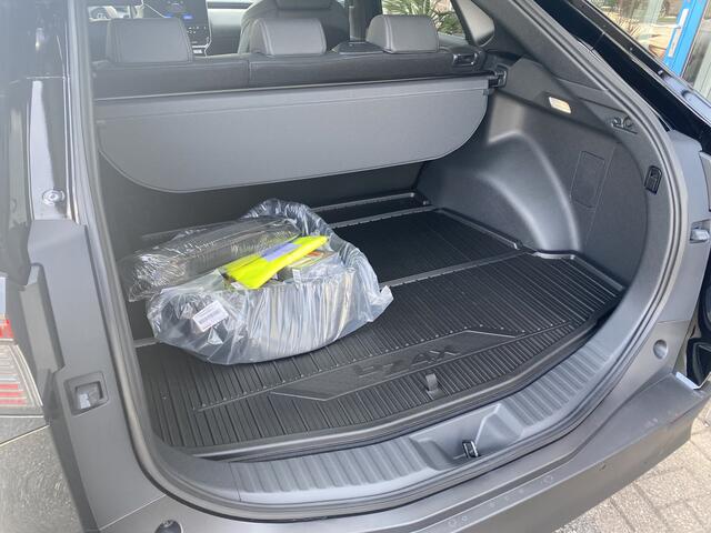 Toyota bZ4X Dynamic 71 kWh DIRECT LEVERBAAR