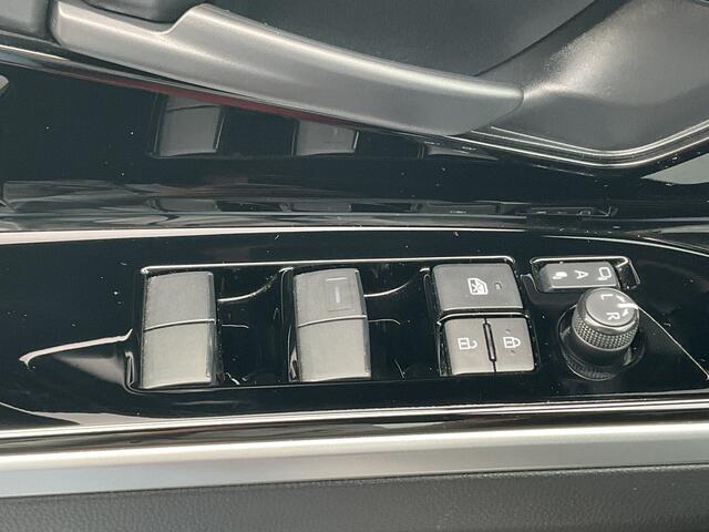 Toyota bZ4X 71 kWh Solterra Leder 360Cam Navi Stoelverw. 1Eig Elek.Klep 100% Elektrisch!