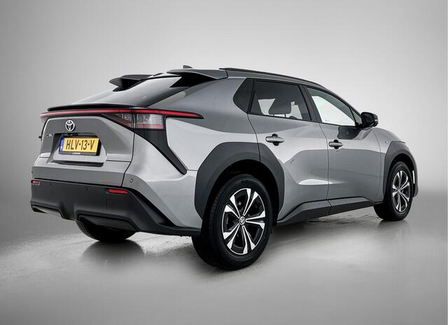 Toyota bZ4X Dynamic 71 kWh Staat beneden sleutels boven