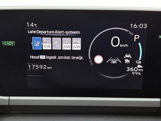 Toyota bZ4X Dynamic 71 kWh Staat beneden sleutels boven
