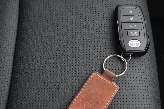 Toyota bZ4X Premium 71,4 kWh 204PK Automaat | 448 km Range WLTP | FULL OPTIO