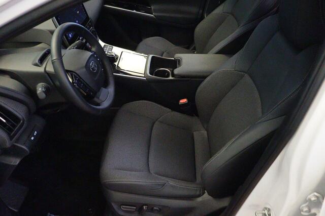 Toyota bZ4X Team D 71 kWh | NAVI | 360-CAMERA + PDC | STUUR / STOELVERW | ADAP CRUISE | LANE-ASSIST / WARNING |