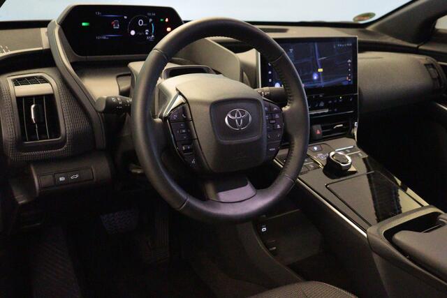 Toyota bZ4X Team D 71 kWh | NAVI | 360-CAMERA + PDC | STUUR / STOELVERW | ADAP CRUISE | LANE-ASSIST / WARNING |