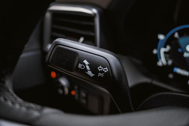 Volkswagen AMAROK 3.0 TDI V6 240PK 4-Motion Aventura IQ LED | Elek Rolkoffer | 2-zits. |