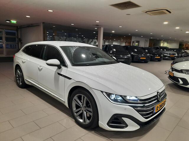 Volkswagen Arteon Shooting Brake 2.0 TSI 190pk DSG Automaat R-Line Business+ | Navi | PDC | Clima | Digital cockpit | Leer/alcantara verwarmd | El.achterklep Nieuw binnen, foto's volgen