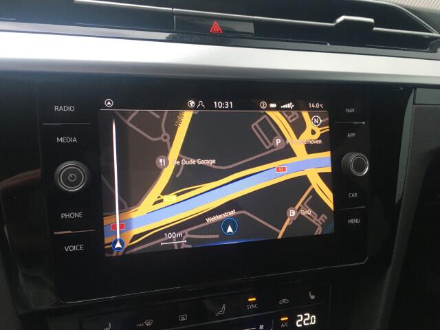 Volkswagen Arteon Shooting Brake 2.0 TSI 190pk DSG Automaat R-Line Business+ | Navi | PDC | Clima | Digital cockpit | Leer/alcantara verwarmd | El.achterklep Nieuw binnen, foto's volgen