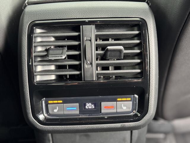 Volkswagen Arteon 2.0 TSI R-Line | Panorama | 19" | Adaptive Cruise | Keyless