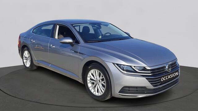 Volkswagen Arteon 1.5 TSI 150 pk TSI DSG Automaat Executive | PDC | Navi | Clima | LED | Apple Carplay