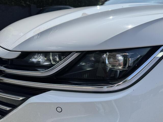 Volkswagen Arteon Shooting Brake 1.4 TSI eHybrid R-Line Business+ | Adaptive Cruise Control | Lane Assist | Stoel/Stuurverwarming |