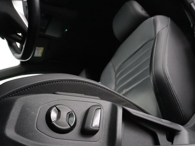 Volkswagen Arteon 1.4 TSI eHybrid Elegance | Nappaleder | Stoel & stuurverwarming | Camera | Massage | Matrix LED | Adaptive cruise | Navigatie | Achterbankverwarming | Virtual Cockpit | PHEV