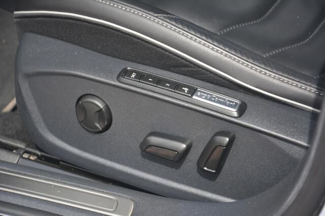 Volkswagen Arteon Shooting Brake 2.0 TSI R-Line Business+ | Navigatie | Panoramadak | Virtual-cockpit | Head-up | Carplay | Full LED | NL auto!! |