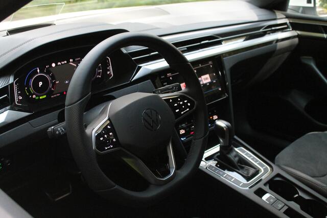 Volkswagen Arteon 1.4 TSI eHybrid R-Line Business+ | Pano | ACC