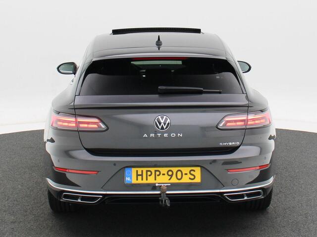 Volkswagen Arteon Shooting Brake 1.4 TSi 218 Pk Automaat eHybrid R-Line Business+ | Head-Up | Full LED | 360° Camera | Trekhaak | Panorama Dak | Stoel en Stuur Verwarming | Elektrische Achterklep | Carplay | Navigatiesysteem | Climate Control | 19 Inch | 69.579 Km!!