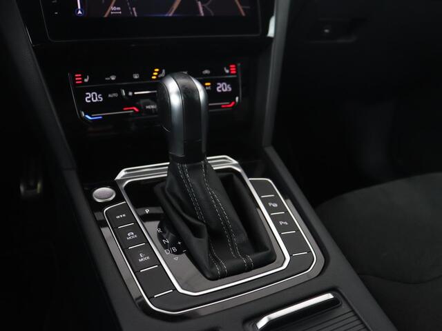 Volkswagen Arteon 1.4 eHybrid R Line | Trekhaak | Leder/Alcantara | Massage | Camera | Adaptive cruise | Achterbankverwarming | Virtual Cockpit | Matrix LED | Carplay | Navigatie | PHEV | Plug In