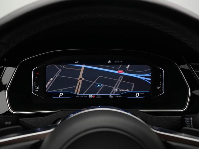 Volkswagen Arteon 2.0 TSI 190 pk DSG Business R Exclusive / R-Line | Panoramadak | Leder | Geheugen-/massagestoel | Navigatie Discover Pro | Adaptief onderstel | Dynaudio