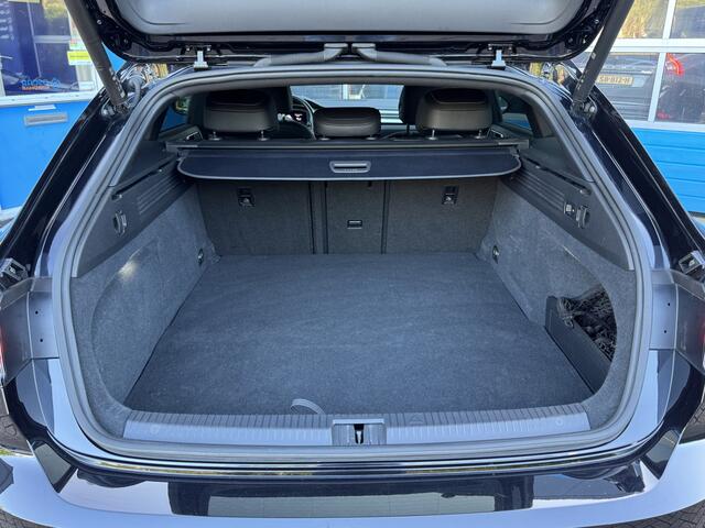 Volkswagen Arteon Shooting Brake 1.4 TSI eHybrid R-Line Business+ GRATIS Afleverpakket! | Uitklapbare Trekhaak | Adaptive Cruise Control |