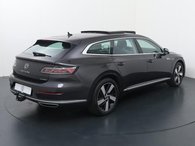 Volkswagen Arteon Shooting Brake 1.4 TSI eHybrid R-Line Business+ | 218 PK | SoH 91% | Trekhaak wegklapbaar | Panoramadak | Head-Up display | R-Line |