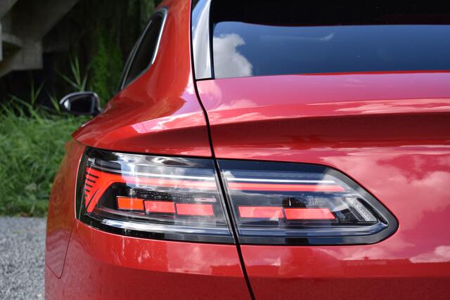 Volkswagen Arteon Shooting Brake 218PK [PHEV] ELEGANCE BUSINESS+ LEDER/HEAD-UP/PANORAMADAK