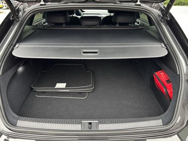 Volkswagen Arteon 1.4 TSI DSG R-LINE EHYBRID TREKHAAK/360-CAMERA/NAVI/ACC/E-KLEP/STOELVERW