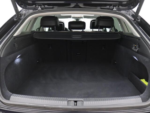 Volkswagen Arteon Shooting Brake 1.4 TSI eHybrid Elegance Business+ 218PK DSG Panoramadak, Trekhaak, Leder, Standkachel, Achteruitrijcamera, Head-up Display, Stoelverwarming voor + achter, Easy Open, Keyless, Alarm, 18'' LM Velgen