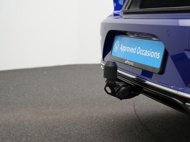 Volkswagen Arteon Shooting Brake 1.4 TSI 218 pk DSG eHybrid R-Line Business+ | Panoramadak | Trekhaak | Navigatie Discover Pro | Adaptief onderstel | Stuur-/stoelverwarming