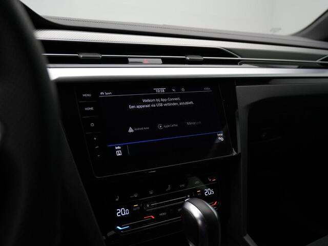 Volkswagen Arteon Shooting Brake 1.4 TSI 218 pk DSG eHybrid R-Line Business+ | Panoramadak | Trekhaak | Navigatie Discover Pro | Adaptief onderstel | Stuur-/stoelverwarming