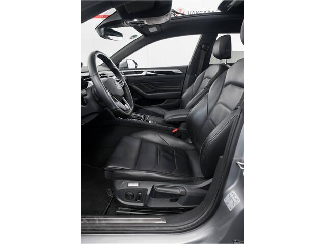 Volkswagen Arteon Shooting Brake 2.0 TSI R-Line Business+ Panoramadak Leder ElectrischeTrekhaak