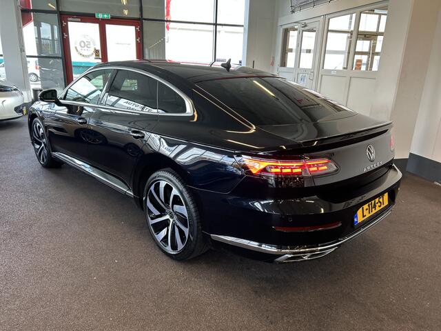 Volkswagen Arteon 2.0 TSI 3X R-Line | Facelift | Adaptieve cruise control | Digital dashboard | Lederen/Alcantara bekleding | Keyless | Achteruitrijcamera | Adaptief onderstel | Apple carplay | Navigatie | Stoelverwarming v+a | 12/2020
